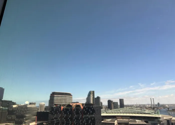 Wsp Lux 3B2B Flat In Cbd With Balcony